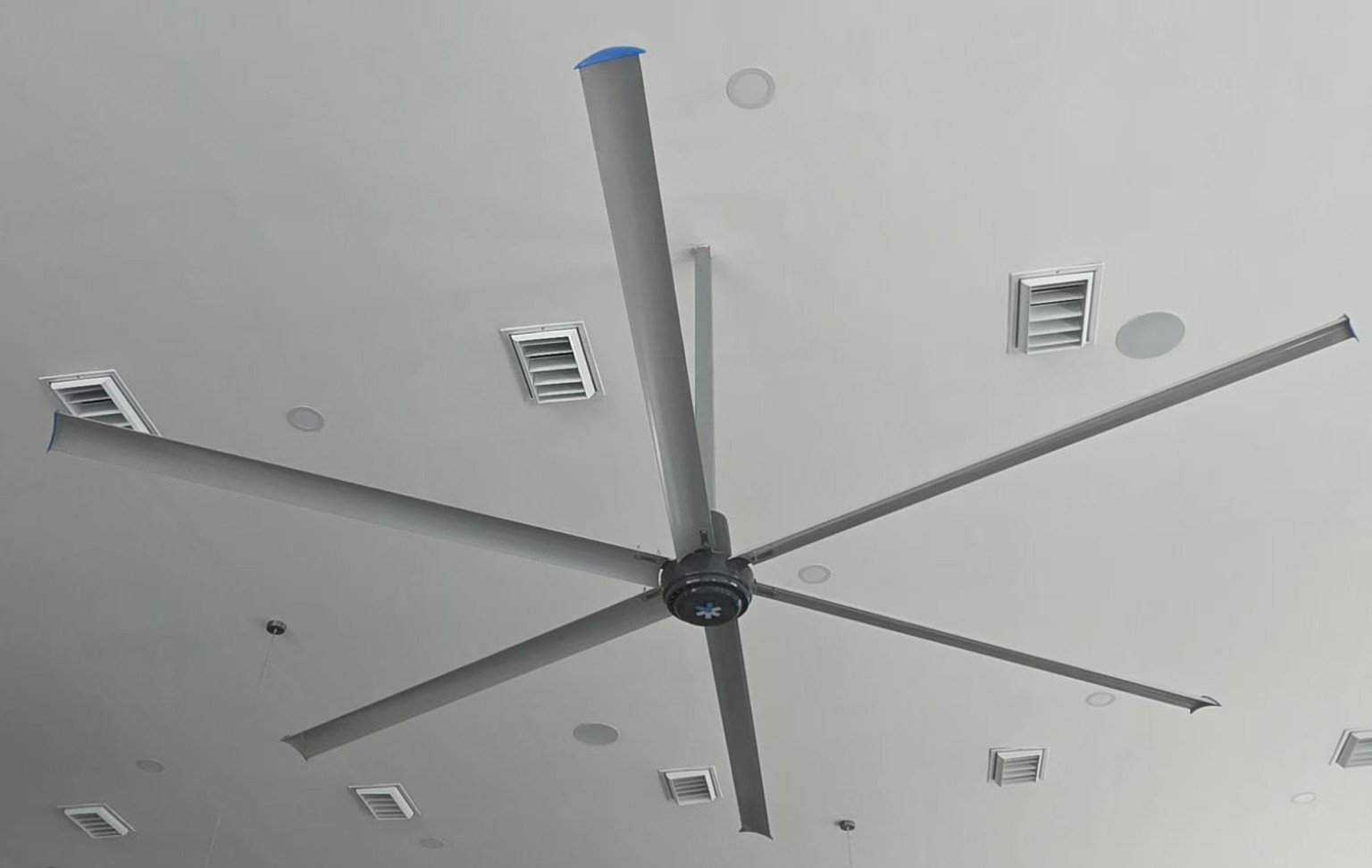 Ventilador MiniAero instalado
